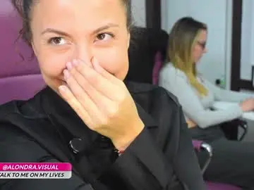 Chaturbate Free Porn Cam of alondra_on_fire