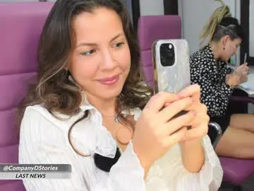 Chaturbate Private Sex Chat of alondra_on_fire