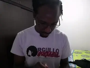 Chaturbate Watch Live Sex Cams of axel_rios_207467