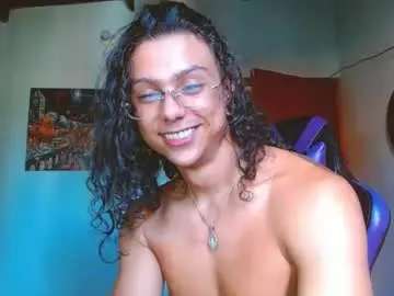 Chaturbate Adult Webcam of genexis_mortigo03