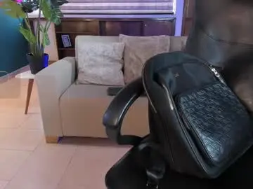Chaturbate Live Sex Cam of isabellaajoness