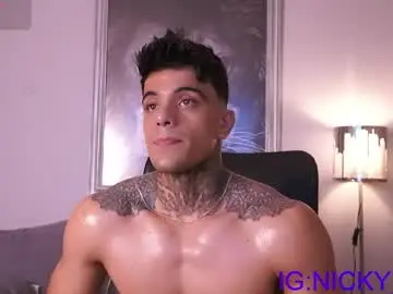Chaturbate Free Porn Cam of alan_morrys