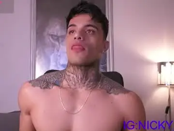 Chaturbate Watch Live Sex Cams of alan_morrys
