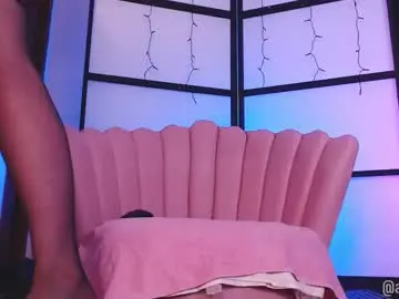 Chaturbate Live Sex Cam of amaisinclair