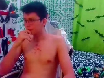 Chaturbate Adult Video Chat of andy_gray01