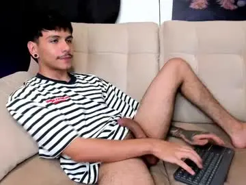 Chaturbate Free Porn Cam of austin_falcon