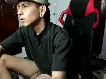 Chaturbate Best live sex cam show of austin_falcon