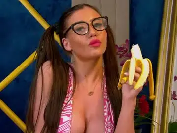 Chaturbate Free Live Porn of brunette_bombx