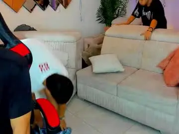 Chaturbate Private Sex Chat of houseofwarrios