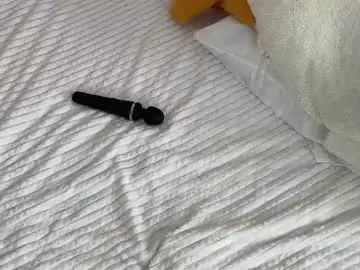 Chaturbate Watch Live Sex Cams of playussoftly