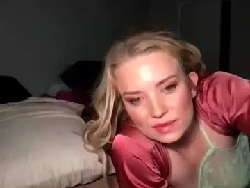 Chaturbate Best live sex cam show of camilleclairexo