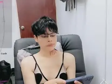 Chaturbate Adult Video Chat of melissa_and_dany