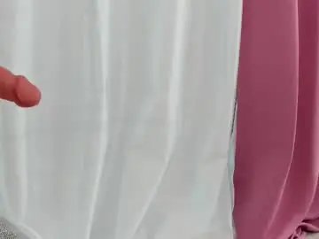 Chaturbate Nude Webcam of mia__milan