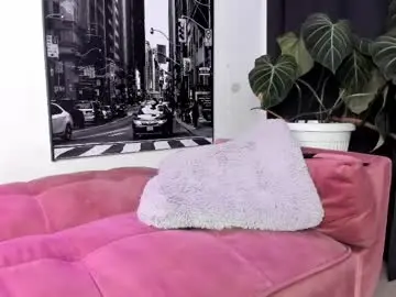 Chaturbate Live Sex Cam of _lapetitemort_