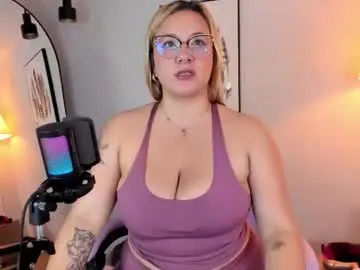 Chaturbate Live Porn of hollie_joliie