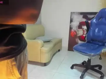 Chaturbate Adult Webcam of kender21_