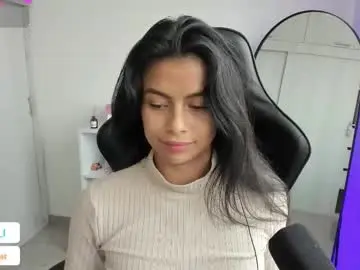 Chaturbate Adult Webcams of roseparis