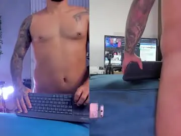Chaturbate Live Sex Cam of tonysears__