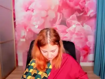 Chaturbate Live Sex Cam of angelinalow