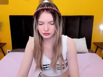 Chaturbate Nude Webcam of evelineamore