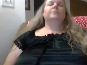 Chaturbate Best live sex cam show of hippysnewhere