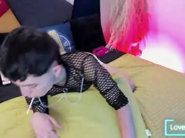 Chaturbate Free Live Porn of maiky_cooper