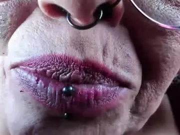 Chaturbate Sex Cam of mature_hardcore