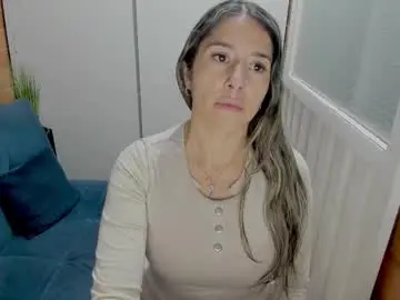 Chaturbate Free Live Porn of penelope47