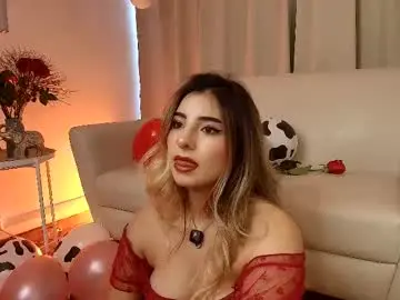 Chaturbate Free Live Porn of rousee_v