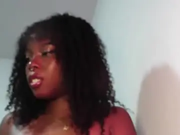 Chaturbate Free Live Porn of sparklingsoleil