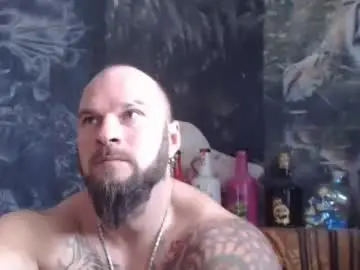 Chaturbate Live Sex Cam of viking_me