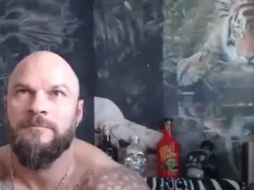 Chaturbate Live Sex of viking_me