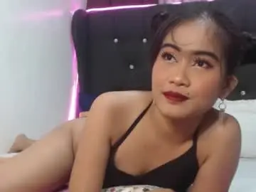 Chaturbate Live Sex Cam of camilla_morena