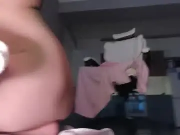 Chaturbate Watch Live Sex Cams of ella_lee15
