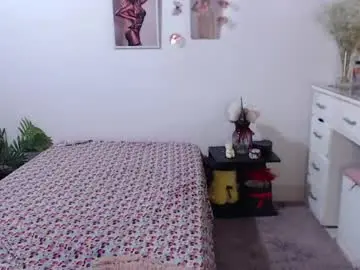 Chaturbate Live Sex Cam of exoctic_ruby