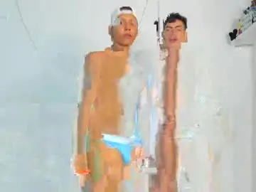 Chaturbate Sex Cam of heliosboy_
