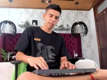 Chaturbate Sex Chat of lucca_moreti