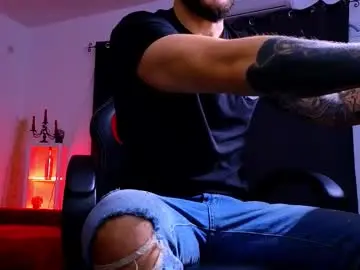 Chaturbate Nude Webcam of mightyaaron