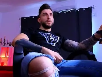 Chaturbate Nude Webcam of mightyaaron