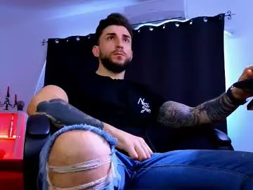 Chaturbate Live Porn of mightyaaron