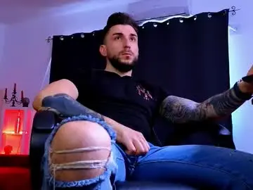 Chaturbate Watch Live Sex Cams of mightyaaron