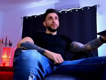 Chaturbate Adult Video Chat of mightyaaron