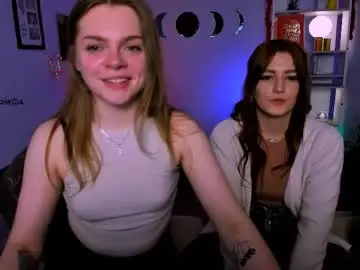 Chaturbate Sex Cam of sara_muse1