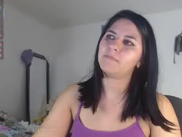 Chaturbate Live Sex of hilari18