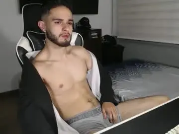 Chaturbate Nude Webcam of massimo_jiovano