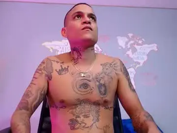 Chaturbate Free Porn Cam of noahdiaz__
