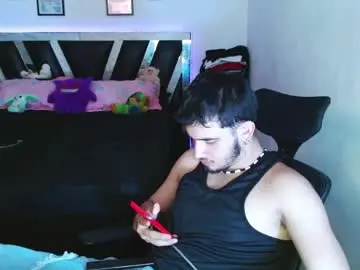 Chaturbate Nude Webcam of sebasxxl12