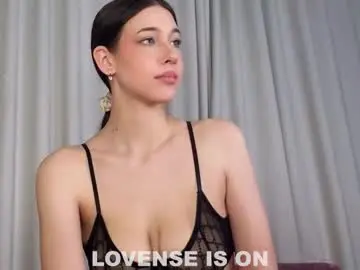 Chaturbate Adult Video Chat of signehinz