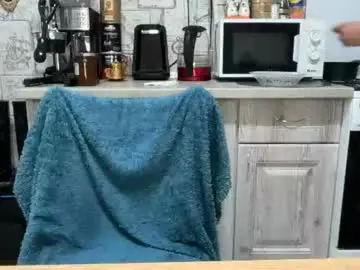 Chaturbate Live Sex Cam of yummyalexxx