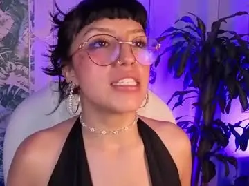 Chaturbate Adult Webcam of cute_hollywood